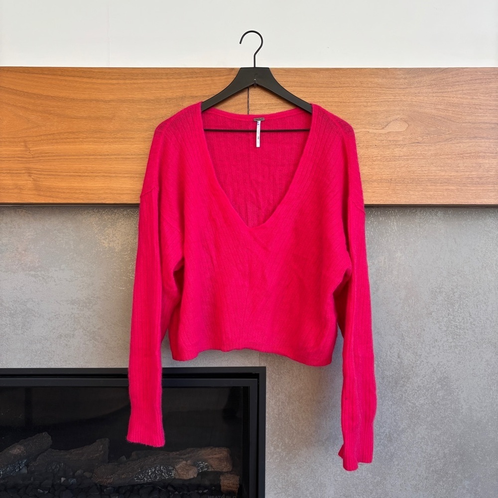 Free People elias cashmere v sweater hot pink, Size L